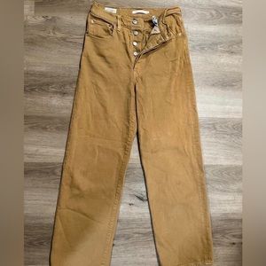ribcage Levi’s premium khaki jeans